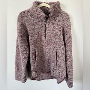 Old Navy Women’s Medium Cozy Sherpa Quarter-Zip Pullover